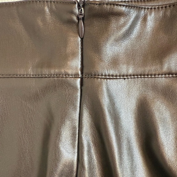 Zara Chocolate Brown Faux Leather Wide Leg Pants Size Small NWOT - Picture 4 of 6